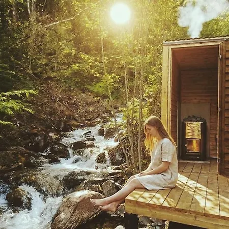 Retreat By The Falls & Riverside Sauna Sel